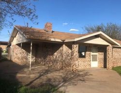 Bank Foreclosures in SNYDER, TX