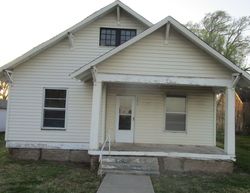 Bank Foreclosures in CLAUDE, TX