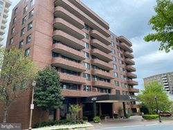 Bank Foreclosures in CHEVY CHASE, MD