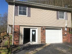 Bank Foreclosures in CHAPMANVILLE, WV