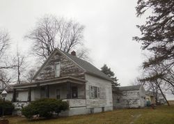 Bank Foreclosures in LE ROY, IL