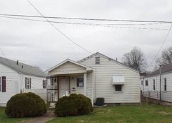 Bank Foreclosures in SAINT ALBANS, WV