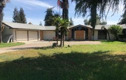 Bank Foreclosures in REEDLEY, CA