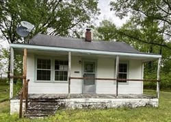 Bank Foreclosures in BOYKINS, VA