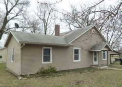 Bank Foreclosures in ESKRIDGE, KS