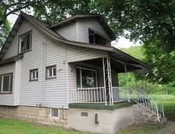 Bank Foreclosures in MINERAL POINT, PA