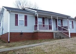 Bank Foreclosures in BARDSTOWN, KY