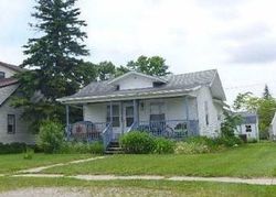 Bank Foreclosures in PINCONNING, MI