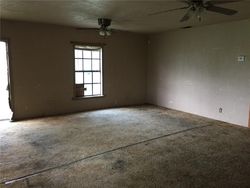 Bank Foreclosures in ROBSTOWN, TX