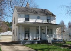 Bank Foreclosures in CUYAHOGA FALLS, OH