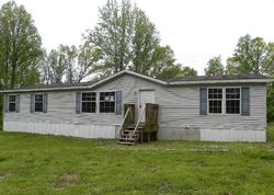 Bank Foreclosures in GLASGOW, VA