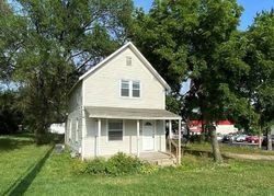 Bank Foreclosures in LANSING, KS