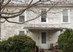 Bank Foreclosures in NARROWS, VA