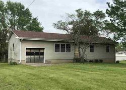 Bank Foreclosures in LEETON, MO