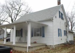 Bank Foreclosures in NEW BADEN, IL