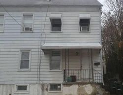 Bank Foreclosures in CONSHOHOCKEN, PA