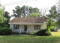 Bank Foreclosures in CREWE, VA