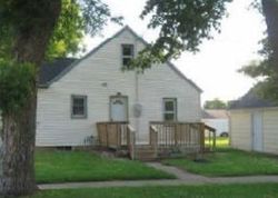 Bank Foreclosures in PIPESTONE, MN