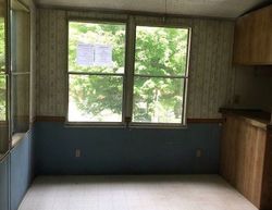 Bank Foreclosures in BLUEFIELD, VA