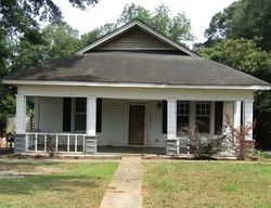 Bank Foreclosures in ROANOKE, AL