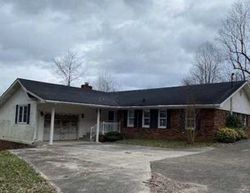 Bank Foreclosures in MOUNT VERNON, KY