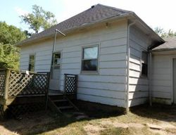 Bank Foreclosures in WESTON, MO