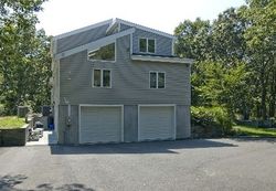 Bank Foreclosures in AMAGANSETT, NY