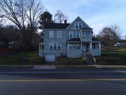 Bank Foreclosures in HOLYOKE, MA