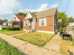 Bank Foreclosures in WATERLOO, IL