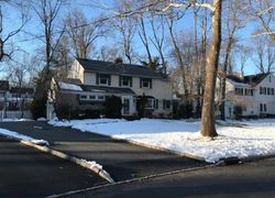 Bank Foreclosures in LIVINGSTON, NJ