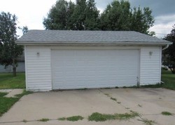 Bank Foreclosures in SAUNEMIN, IL