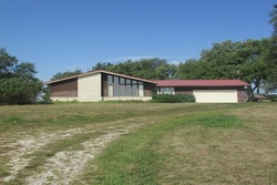 Bank Foreclosures in AUDUBON, IA