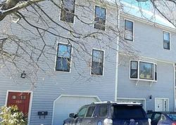 Bank Foreclosures in LEOMINSTER, MA