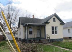 Bank Foreclosures in CARLINVILLE, IL