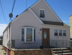 Bank Foreclosures in ARVERNE, NY