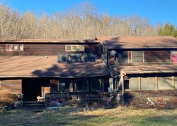 Bank Foreclosures in NARROWS, VA