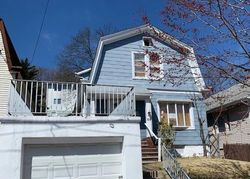 Bank Foreclosures in CLIFTON, NJ