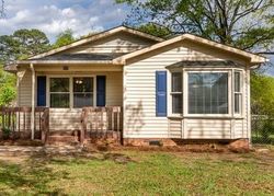 Bank Foreclosures in DALLAS, NC