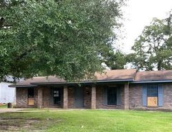 Bank Foreclosures in CANTON, MS