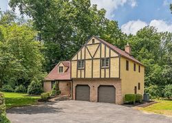 Bank Foreclosures in GLEN MILLS, PA