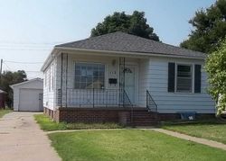 Bank Foreclosures in HAYS, KS