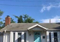 Bank Foreclosures in MARSHFIELD, MA