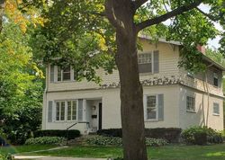 Bank Foreclosures in WINNETKA, IL