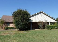 Bank Foreclosures in HUGO, OK