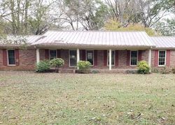 Bank Foreclosures in KILLEN, AL