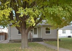 Bank Foreclosures in MOLINE, IL