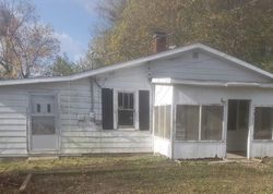 Bank Foreclosures in BROWNSTOWN, IN