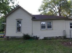 Bank Foreclosures in PLEASANT HILL, MO