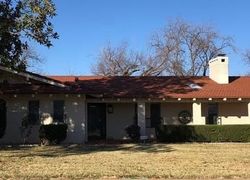 Bank Foreclosures in SNYDER, TX