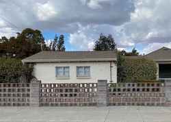 Bank Foreclosures in OAKDALE, CA